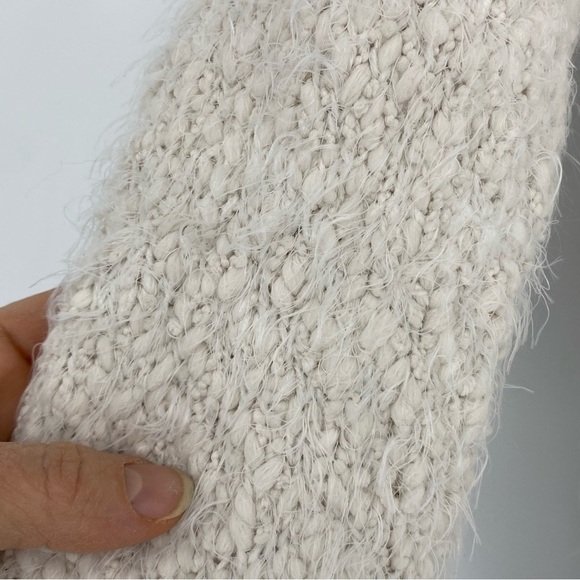 Altar'd State soft & cozy fuzzy cream open front cardigan with pockets wms sz M - Picture 4 of 9